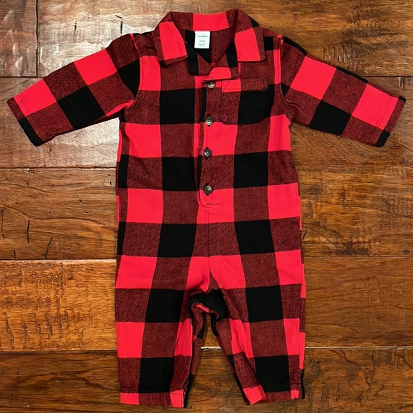 5 Holiday One piece Flannel Outfit Bundle, 3-6 months - Picture 2 of 6